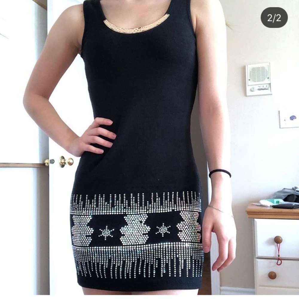 BUNDLE DRESSES - Picture 6 of 12